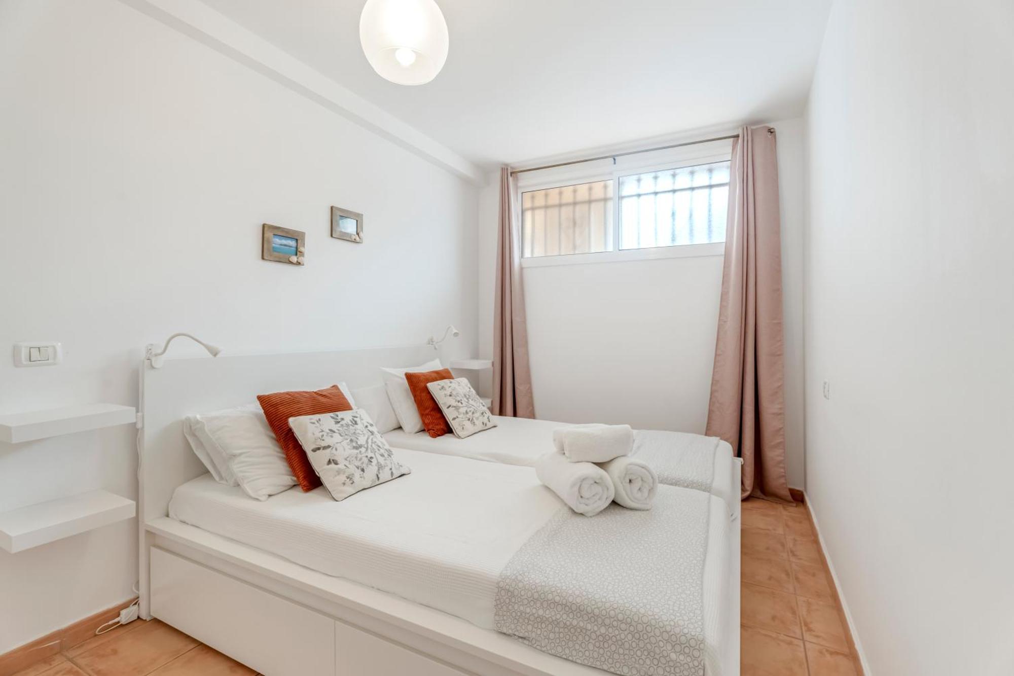 Beautifull Residencial Albatros By Paramount Holidays Адехе Екстериор снимка