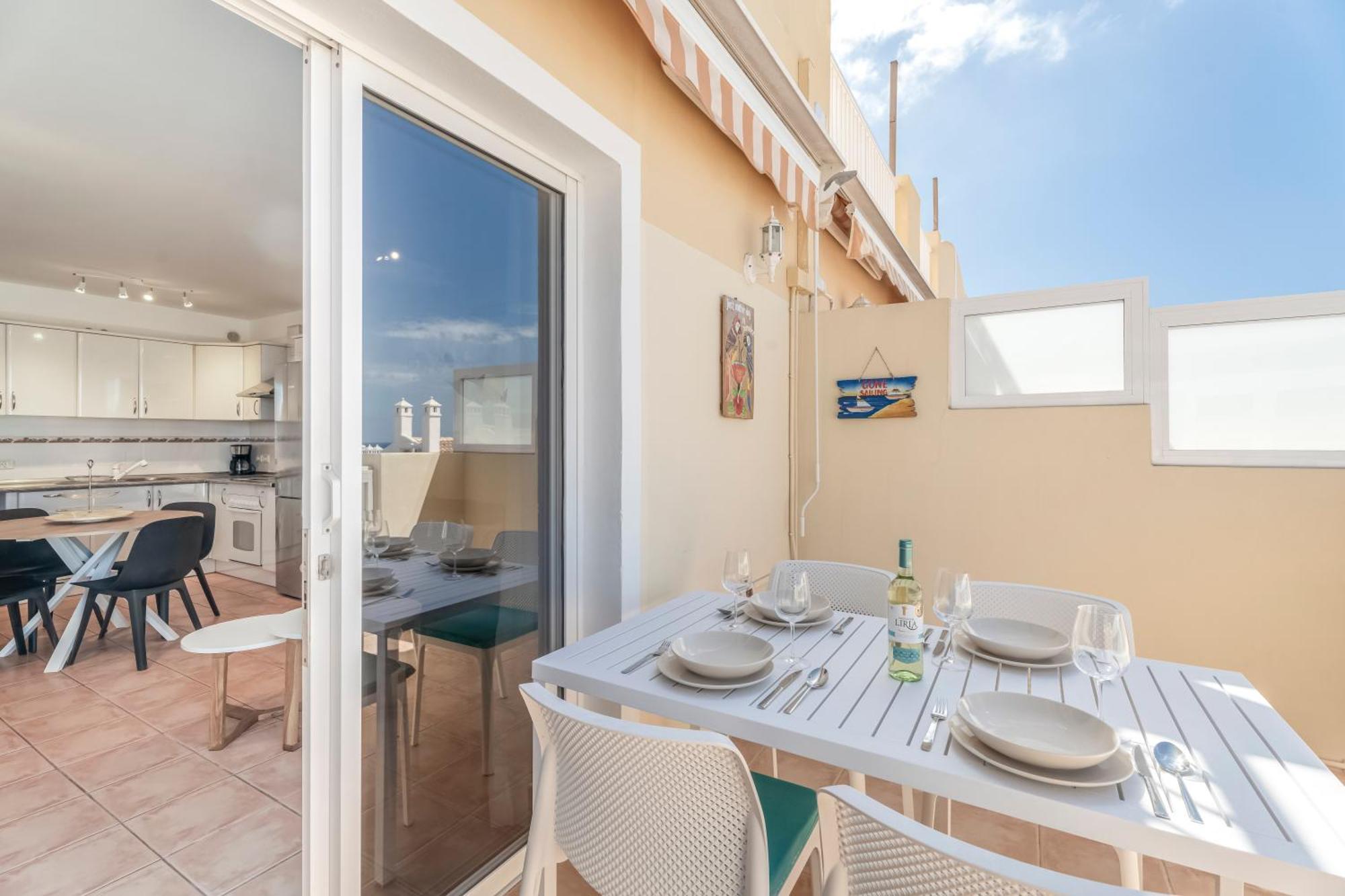 Beautifull Residencial Albatros By Paramount Holidays Адехе Екстериор снимка